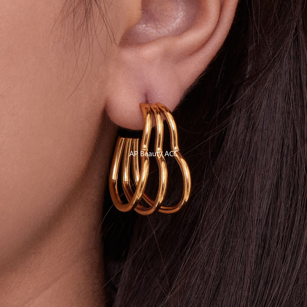 D관 - 스테인리스 18K 도금 레이어 하트 트위스트 귀걸이 [F753] 25.11-1