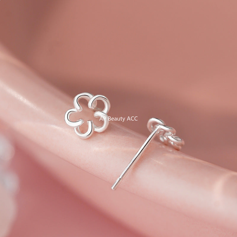 B관 - 999 실버 플라워 라인 스터드 귀걸이 [YC4444E_1] 25.10-2