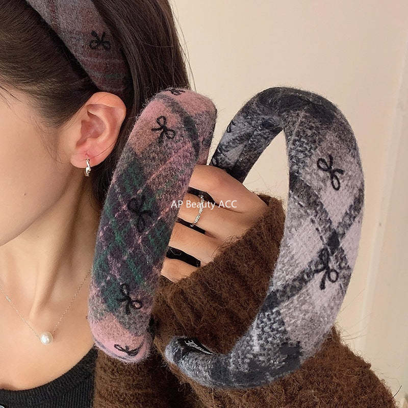 E관 - 모직 체크 리본 패턴 볼륨 머리띠 [26085] 25.11-3