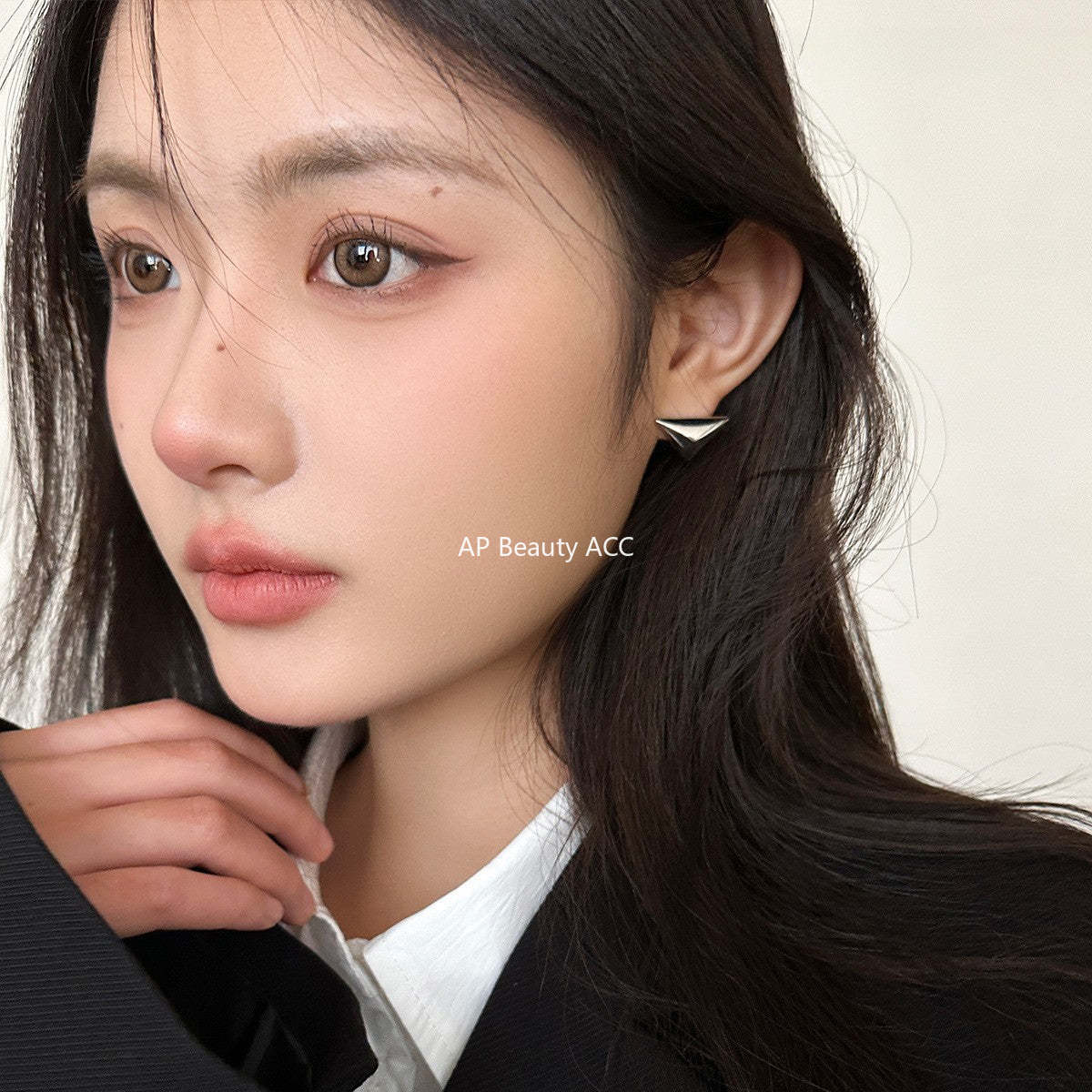 A관 - 925 은침 입체 삼각 디자인 귀걸이 [EH-3496] 25.05-2