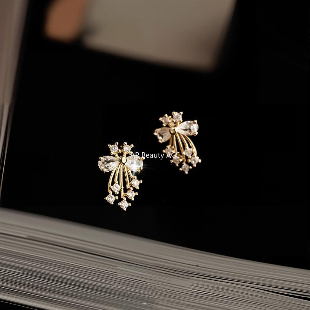 C관 - 큐빅 플라워 나비 18K 도금 귀걸이 [5770] 25.04-2