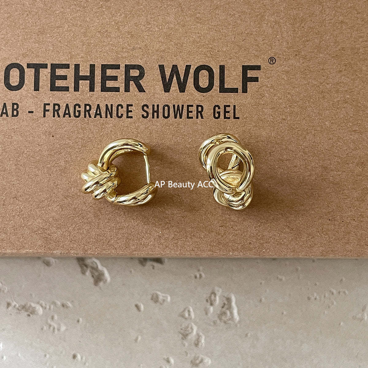 A관 - 트위스트 매듭 디자인 스터드 귀걸이 [EH-4325] 25.12-3