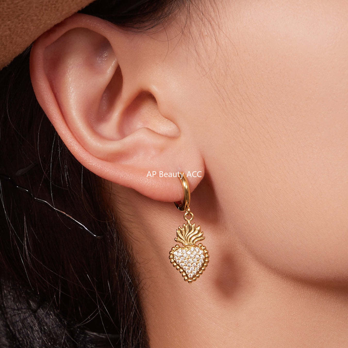 D관 - 스테인리스 스틸 하트 왕관 큐빅 펜던트 18K 도금 목걸이 귀걸이 팔찌 반지 [TXP490] 25.11-4