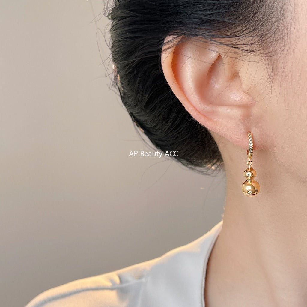 C관 - 14K 도금 미니 큐빅 호리병 펜던트 귀걸이 [7021] 25.11-1