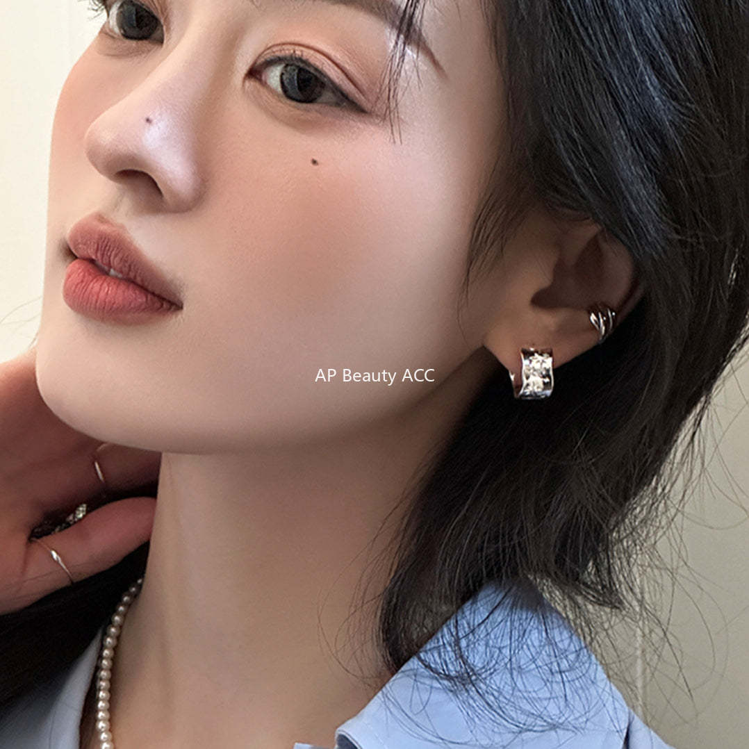 A관 - 925 은침 음각 팔각별 와이드 귀걸이 [EH-3602] 25.06-3