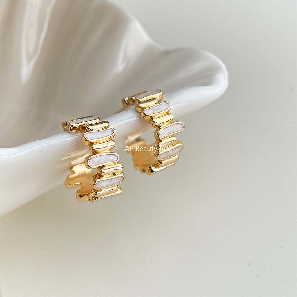 C관 - 14K 도금 925 은침 비정형 원형 디자인 귀걸이 [7098] 25.11-3