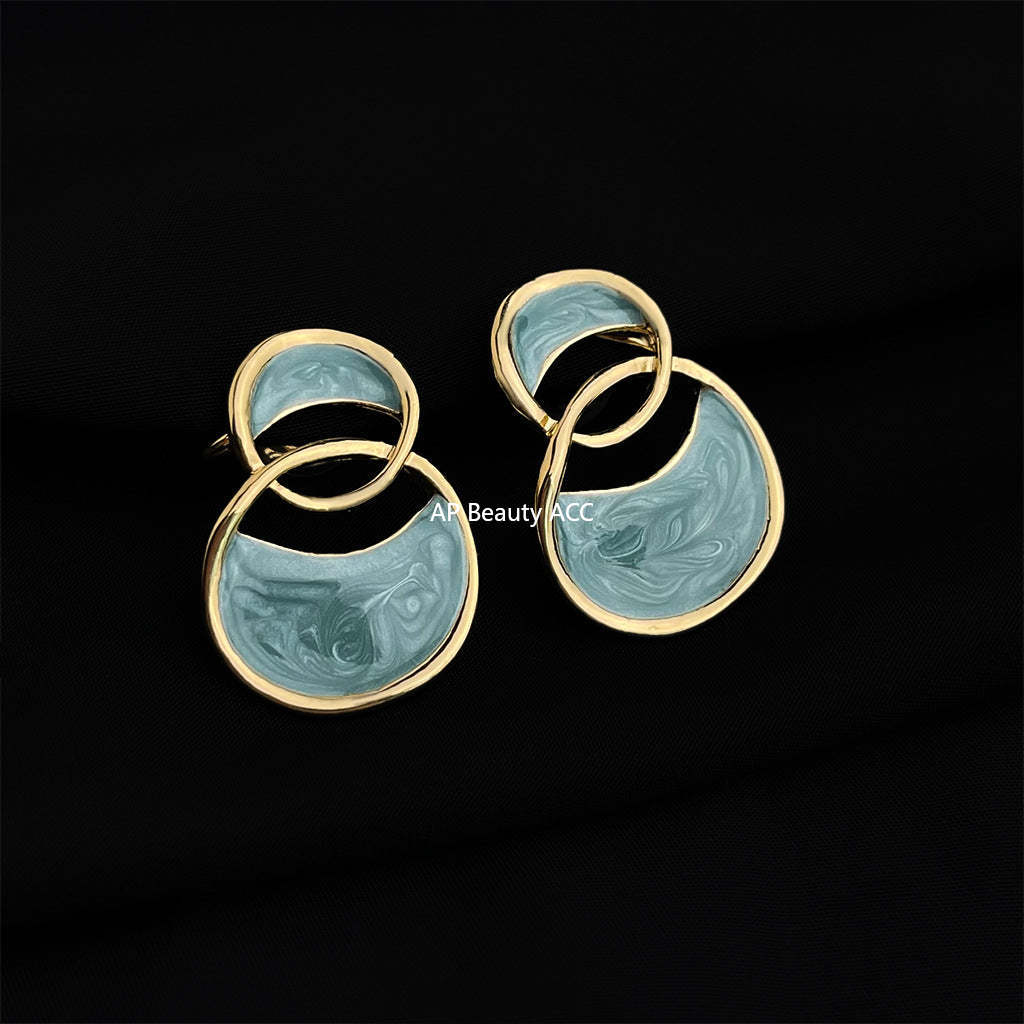 C관 - 18K 도금 에나멜 플라워 이어커프 귀걸이 [EJ0301S] 25.03-1