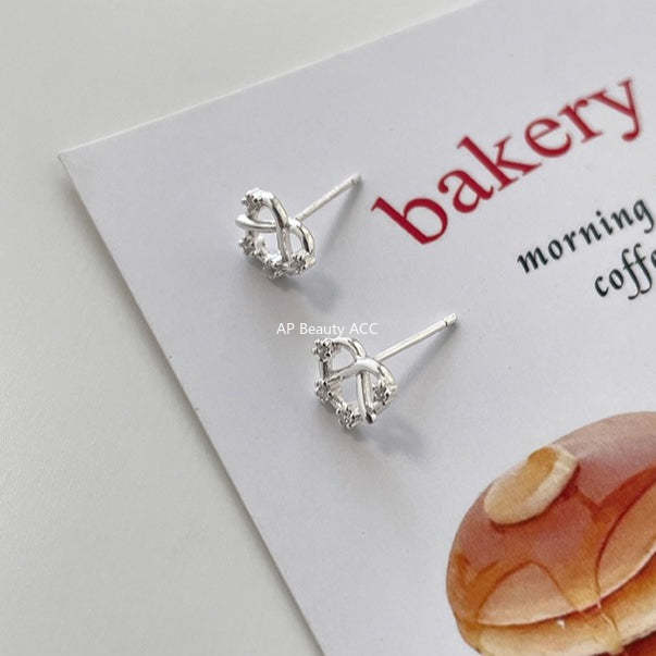 A관 - 999 실버 프레즐 모양 큐빅 귀걸이 [EH-3307.sj] 25.12-1