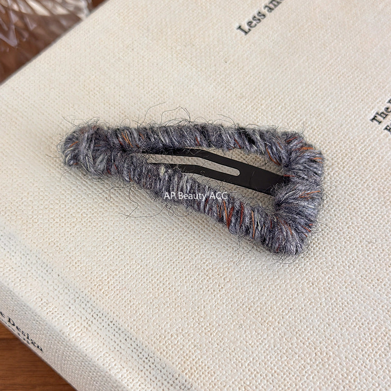 E관 - 니트실 스틸 삼각형 헤어핀 [27528] 25.10-1