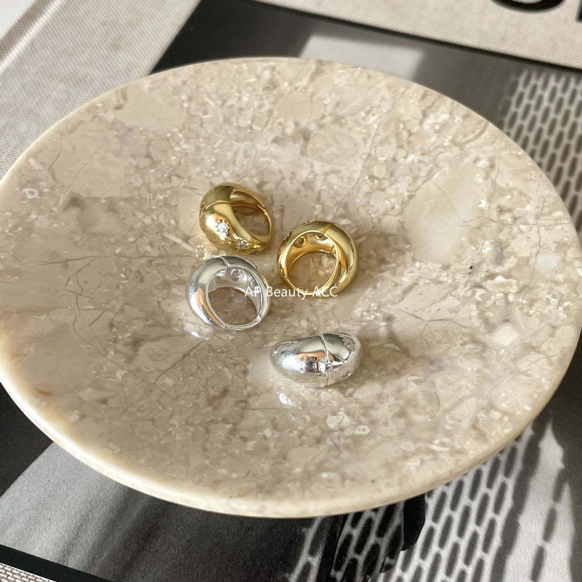 F관 - 925 실버 심플 큐빅 U형 귀걸이 [C1186] 25.12-3