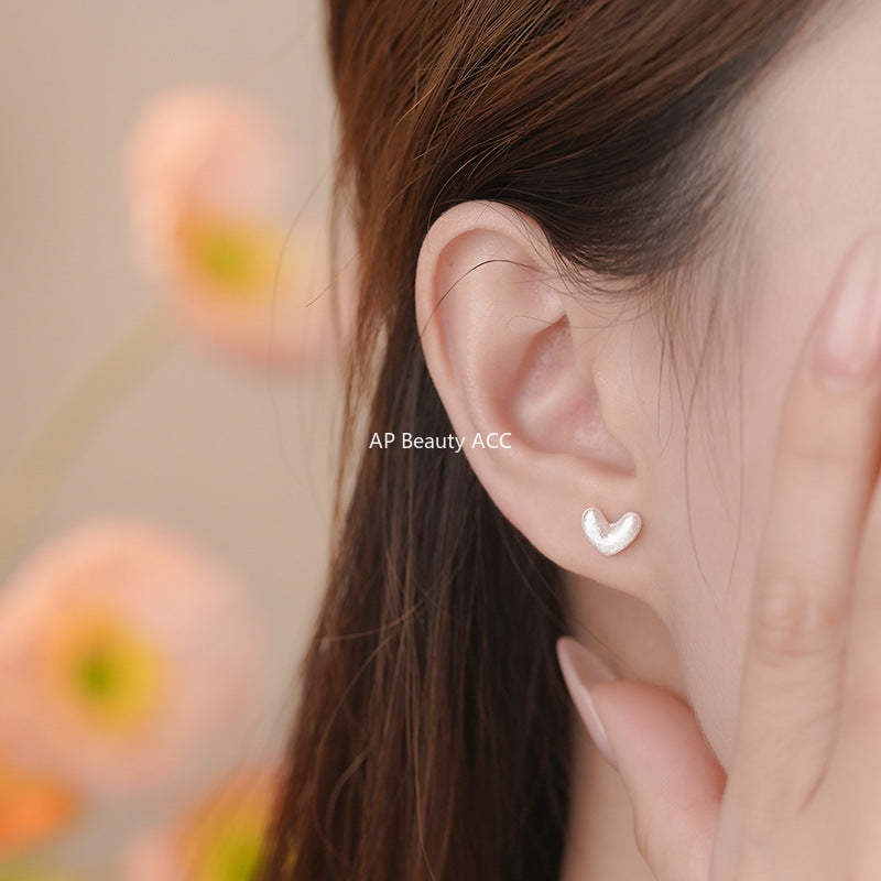 B관 - 999 실버 샌딩 하트 디자인 귀걸이 [YC8923E_1] 25.10-4