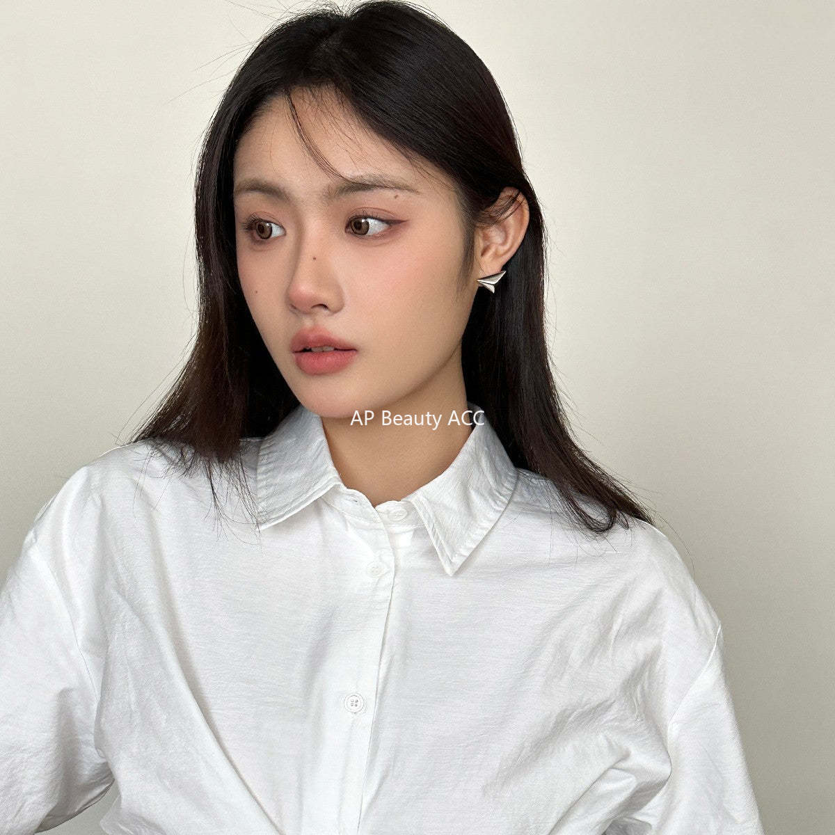 A관 - 925 은침 입체 삼각 디자인 귀걸이 [EH-3496] 25.05-2