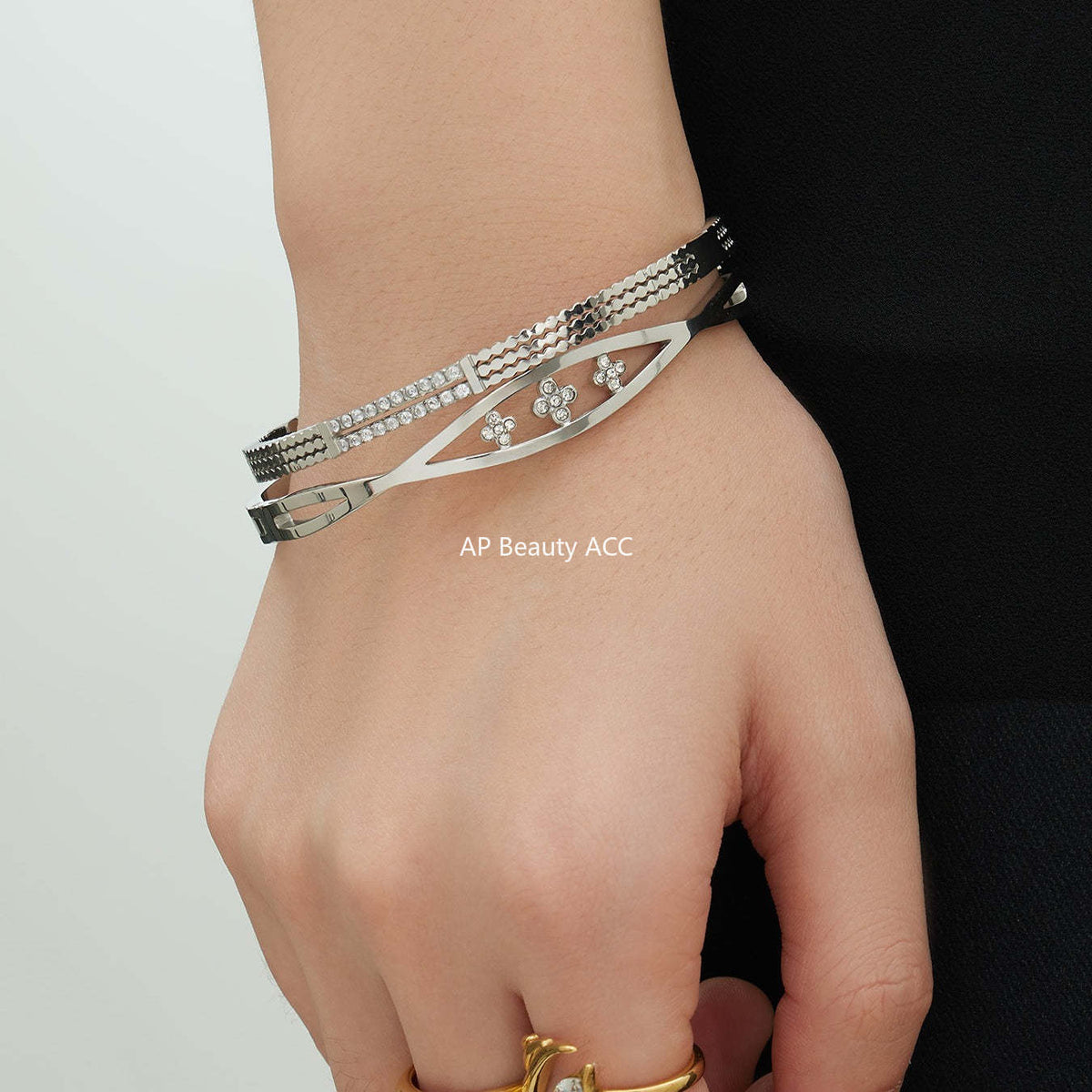 D관 - 큐빅 라인 18K 도금 스테인리스 스틸 뱅글 팔찌 [Z512-15] 25.12-2