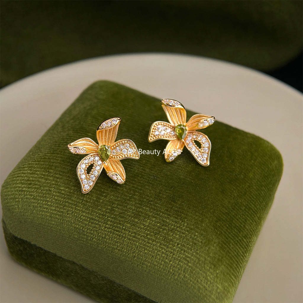 C관 - 925 은침 미니 큐빅 입체 플라워 귀걸이 [6993] 25.10-5