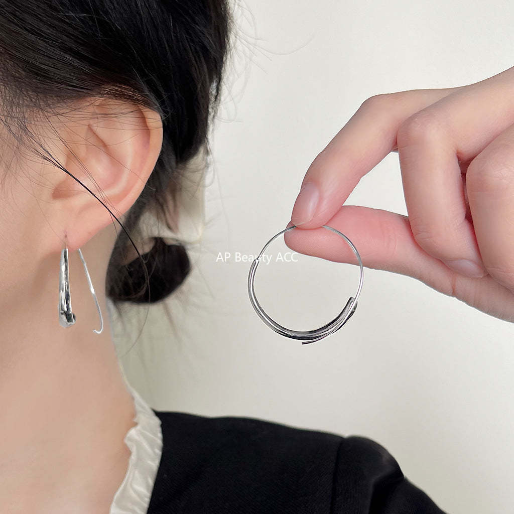 C관 - 선형 기하학 디테일 감각적 인스타 귀걸이 [4040] 24.06-1