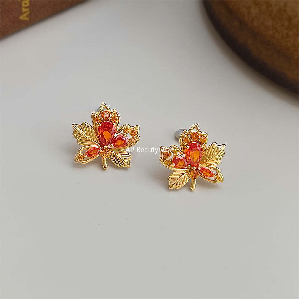 C관 - 단풍잎 큐빅 디자인 925 은침 귀걸이 [7086] 25.11-4