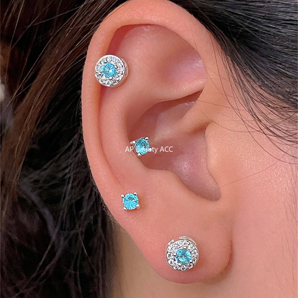 A관 - 투명 블루 큐빅 비대칭 스터드 귀걸이 [EH-4080] 25.10-4