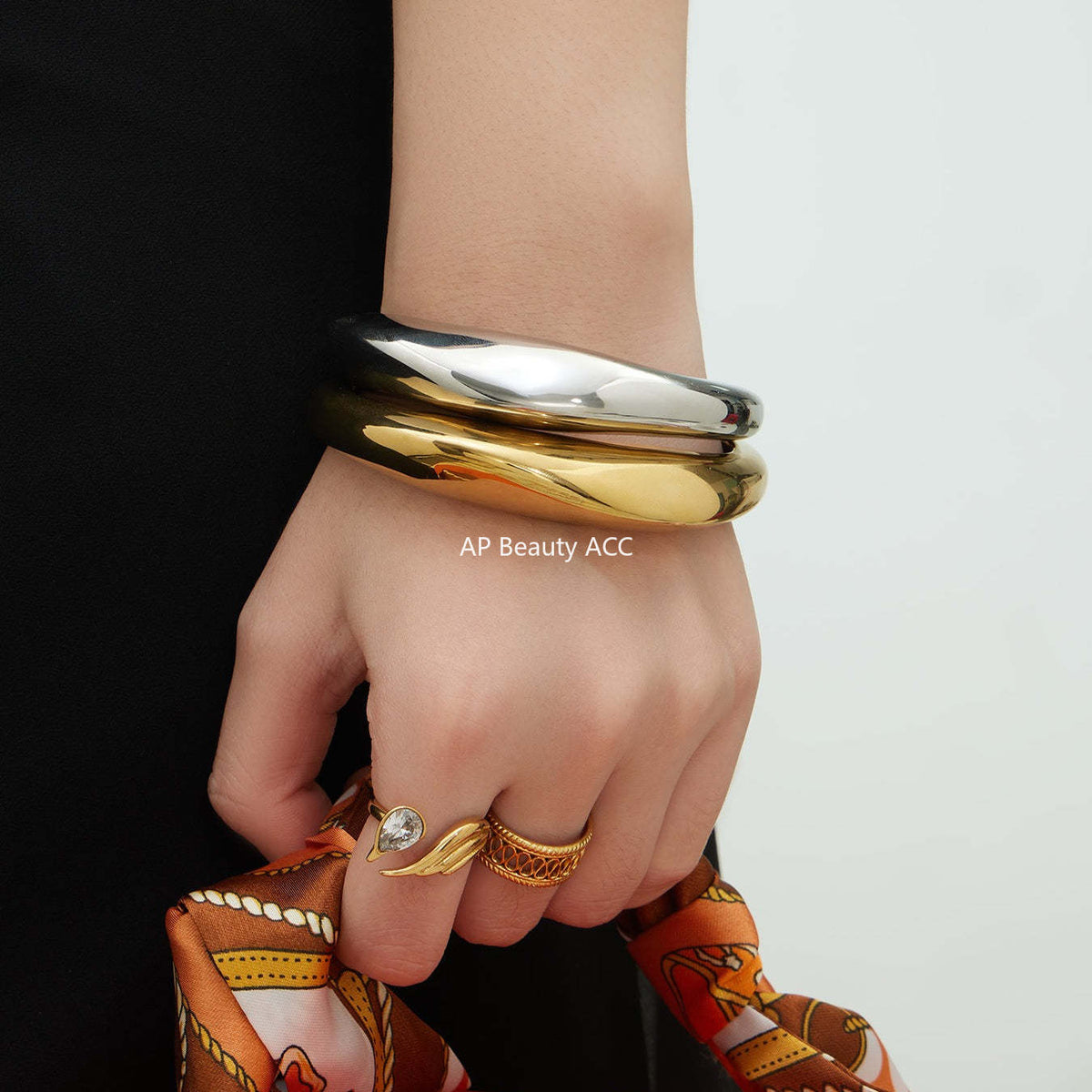 D관 - 볼드 하트 펜던트 18K 도금 스테인리스 스틸 오픈 팔찌 [Z516-Z517] 25.12-2