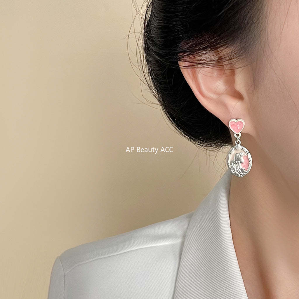 C관 - 핑크 컬러 오일코팅 미인 초상화 귀걸이 [5575] 25.02-3