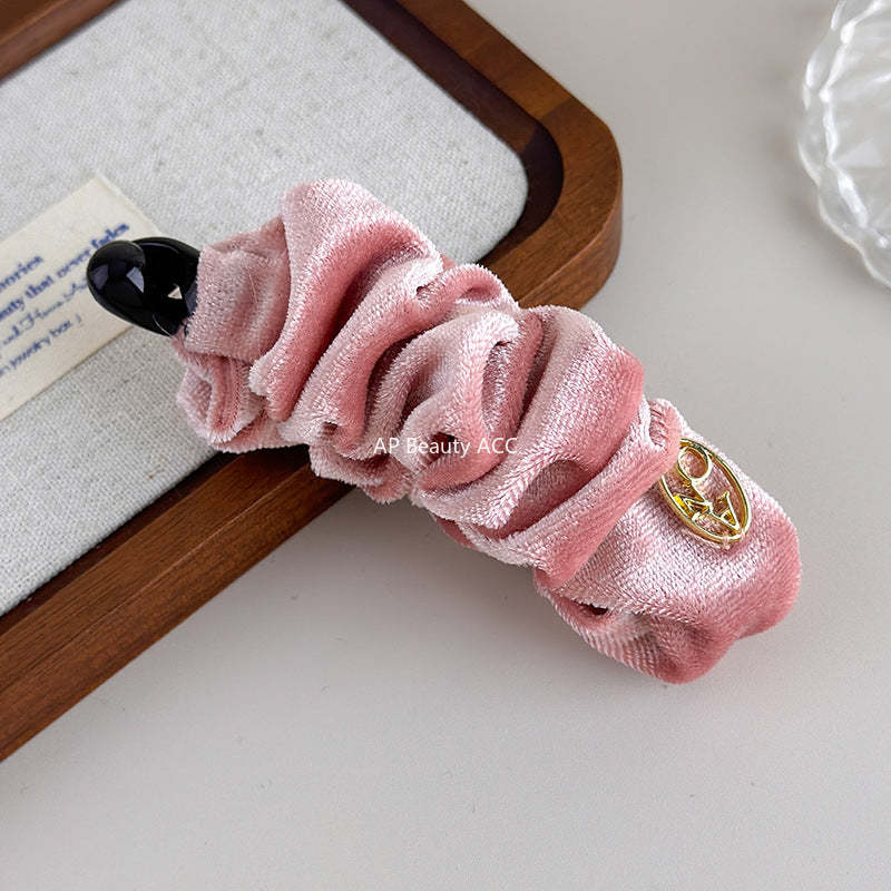 E관 - 벨벳 소재 주름 디자인 집게핀 [27709] 25.11-3