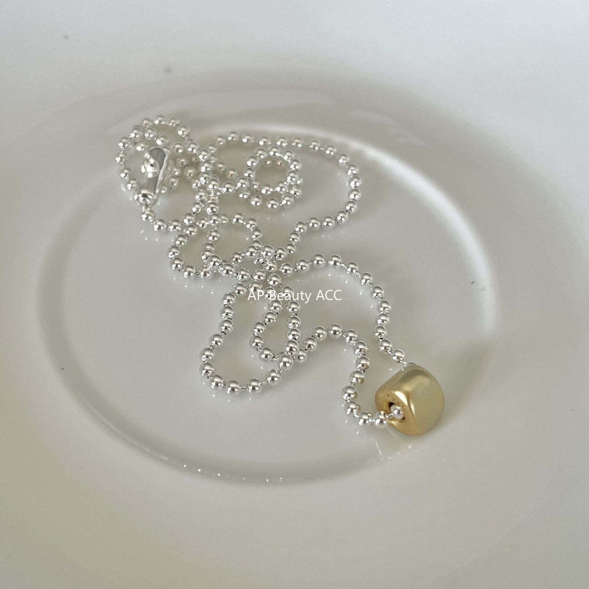 F관 - 925 실버 삼각 무광 비즈 목걸이 [B1167] 25.12-3