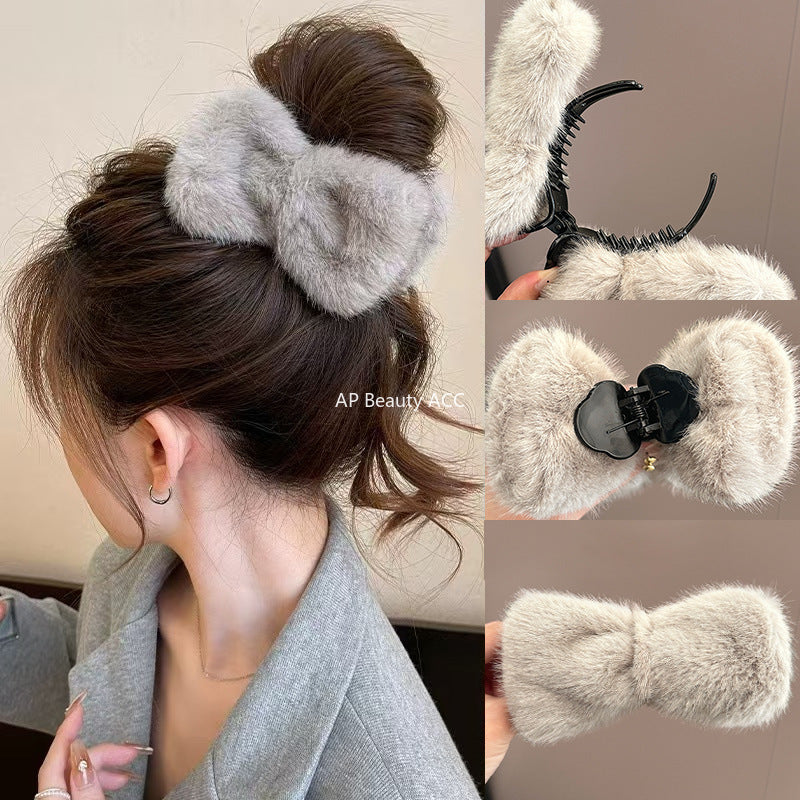 E관 - 퍼 리본 디자인 올림머리 집게핀 [27545] 25.10-1