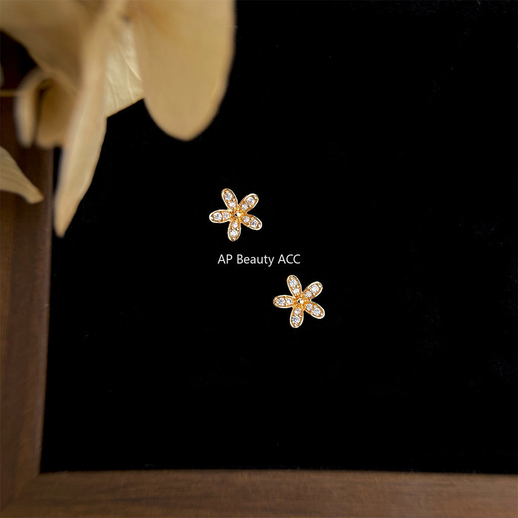 C관 - 925 은침 큐빅 미니 플라워 귀걸이 [6928] 25.10-3