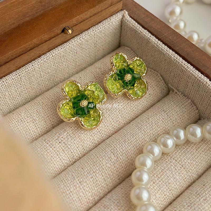 C관 - 18K 도금 은침 그린 크리스탈 플라워 디자인 미니멀 귀걸이 [E18932] 24.03-2