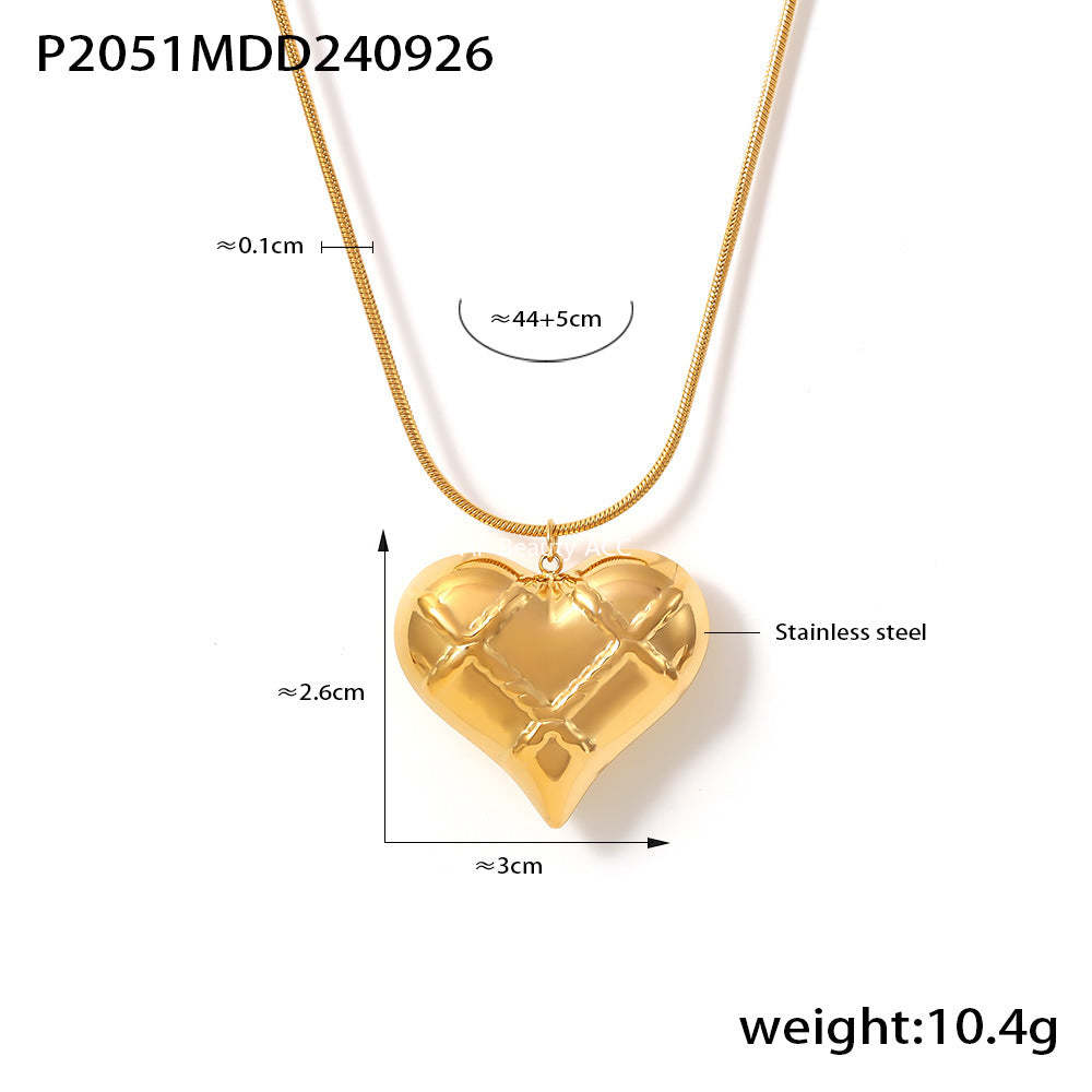 D관 - 홀로우 체크 하트 펜던트 스테인리스 스틸 18K 도금 목걸이 [P873-P2051] 24.10-1