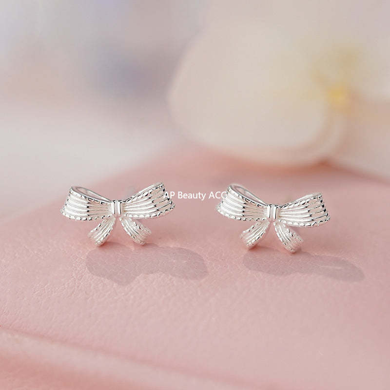 B관 - 999 실버 리본 디자인 귀걸이 [YC3233E_1] 25.11-1