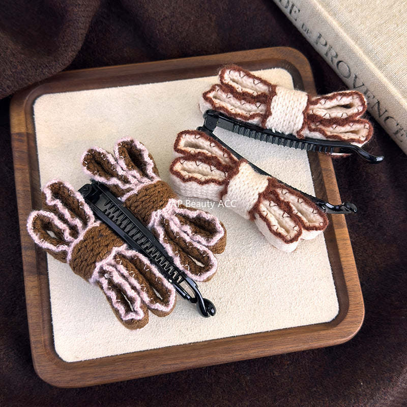 E관 - 니트 더블 레이어 리본 바나나 집게핀 [27758] 25.12-1