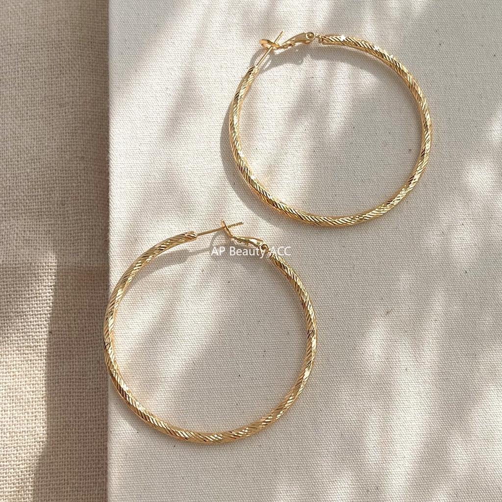 C관 - 메탈 꼬임 디자인 14K 도금 은침 귀걸이 [5725-5730] 25.04-2