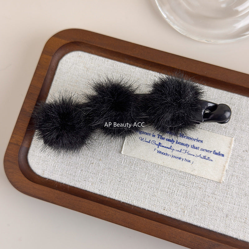 E관 - 퍼 소재 3구 디자인 집게핀 [27660] 25.11-2