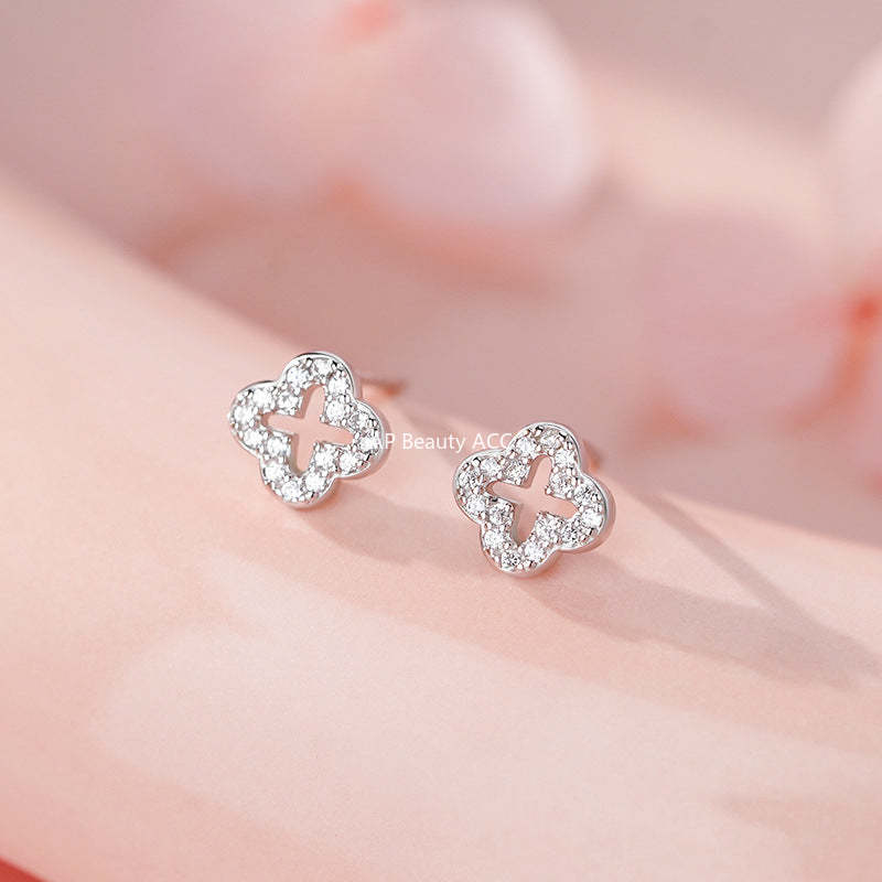 B관 - 999 실버 네잎클로버 디자인 큐빅 귀걸이 [YC7533E] 25.11-3