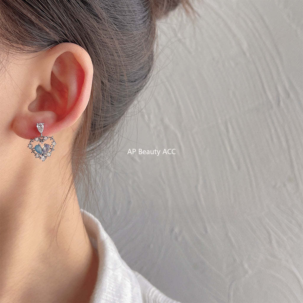 C관 - 미니 큐빅 두 가지 색상 글라스 묘안석 하트 은침 귀걸이 [A-347] 24.04-1