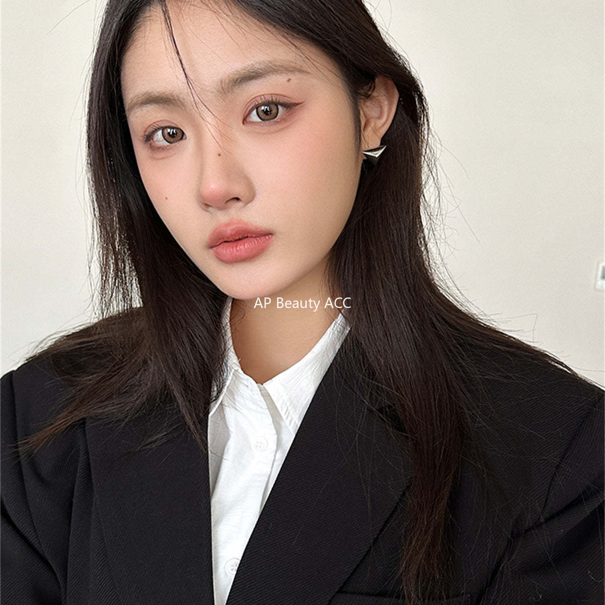 A관 - 925 은침 입체 삼각 디자인 귀걸이 [EH-3496] 25.05-2