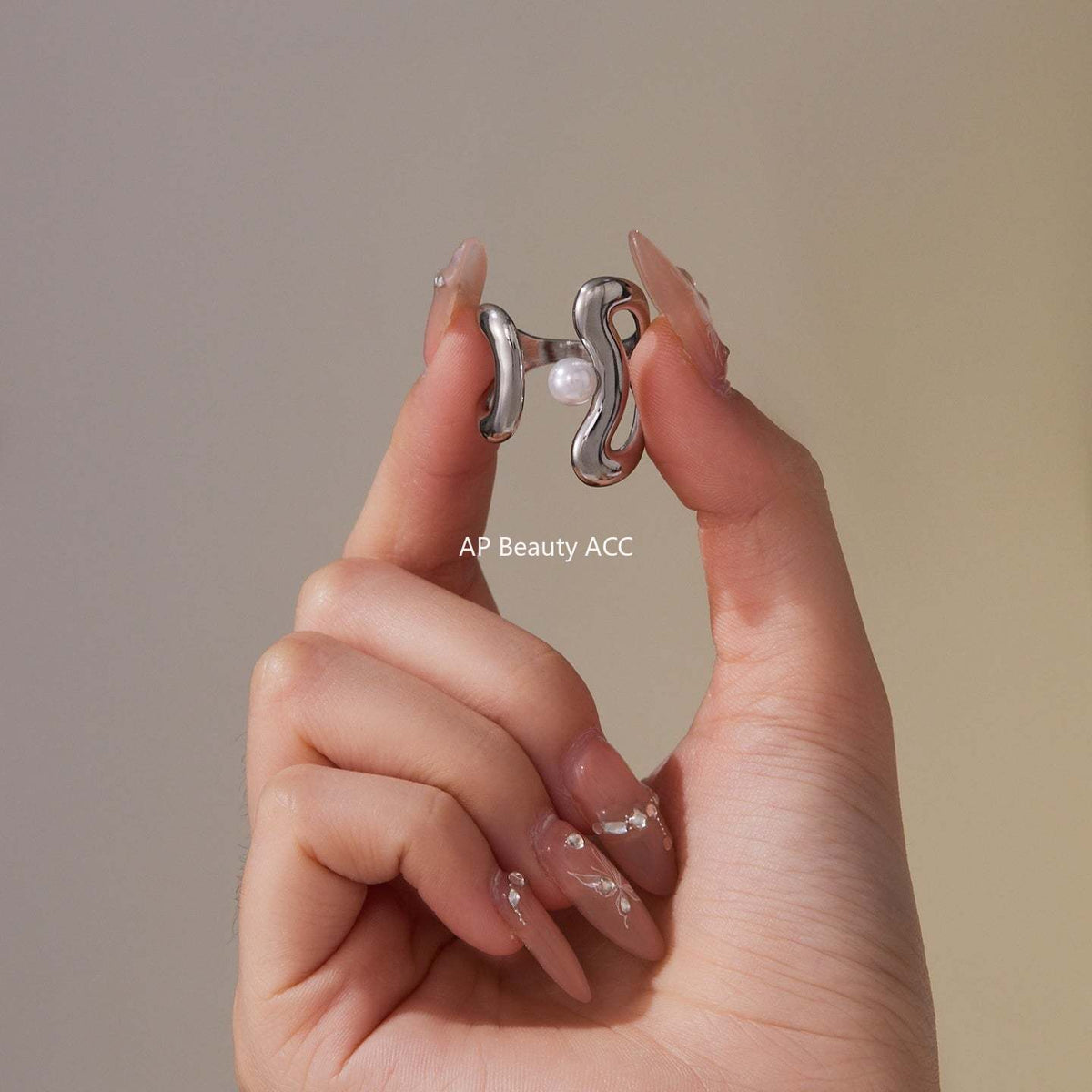 D관 - 스테인리스 스틸 기하학 라인 진주 오픈형 반지 [A388-A645] 25.09-4