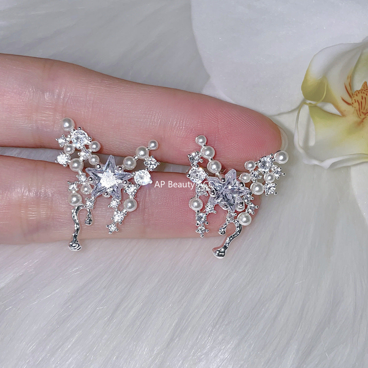 A관 - 블링블링 큐빅 진주 나비 모양 귀걸이 [EH-4146] 25.10-1