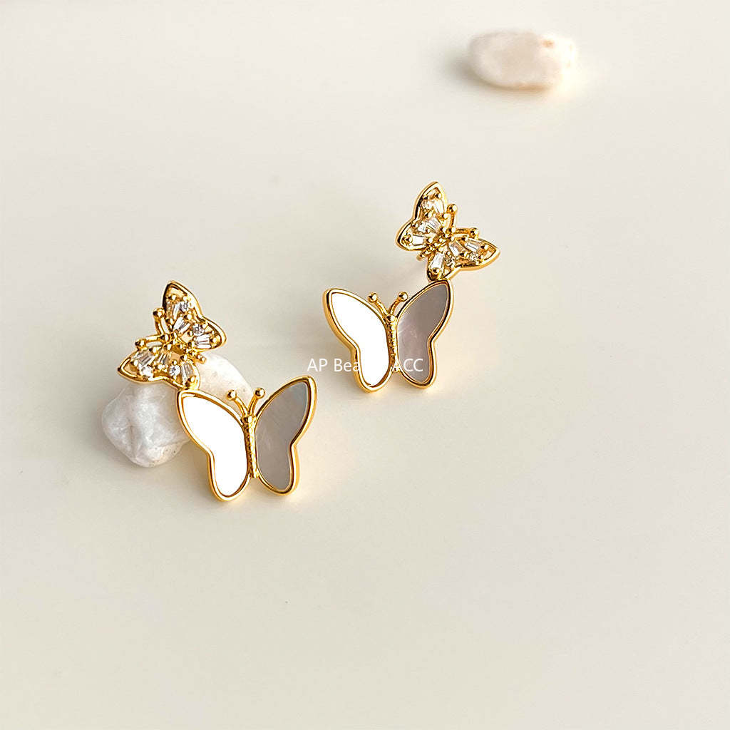 C관 - 자개 큐빅 나비 리본 14K 도금 귀걸이 [4396] 24.07-1