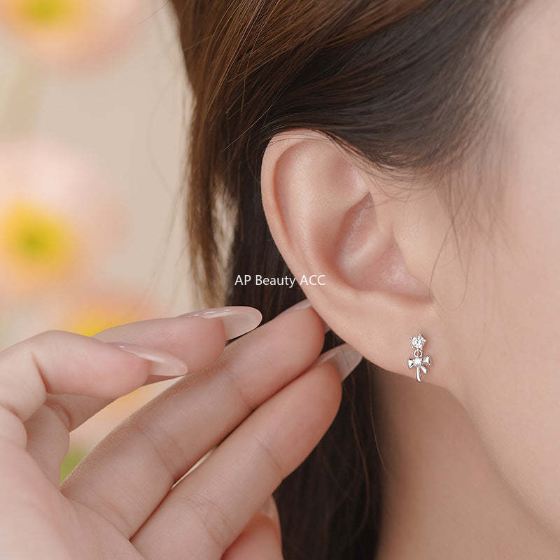 B관 - 999 실버 큐빅 리본 디자인 귀걸이 [YC9318E_1] 25.10-4