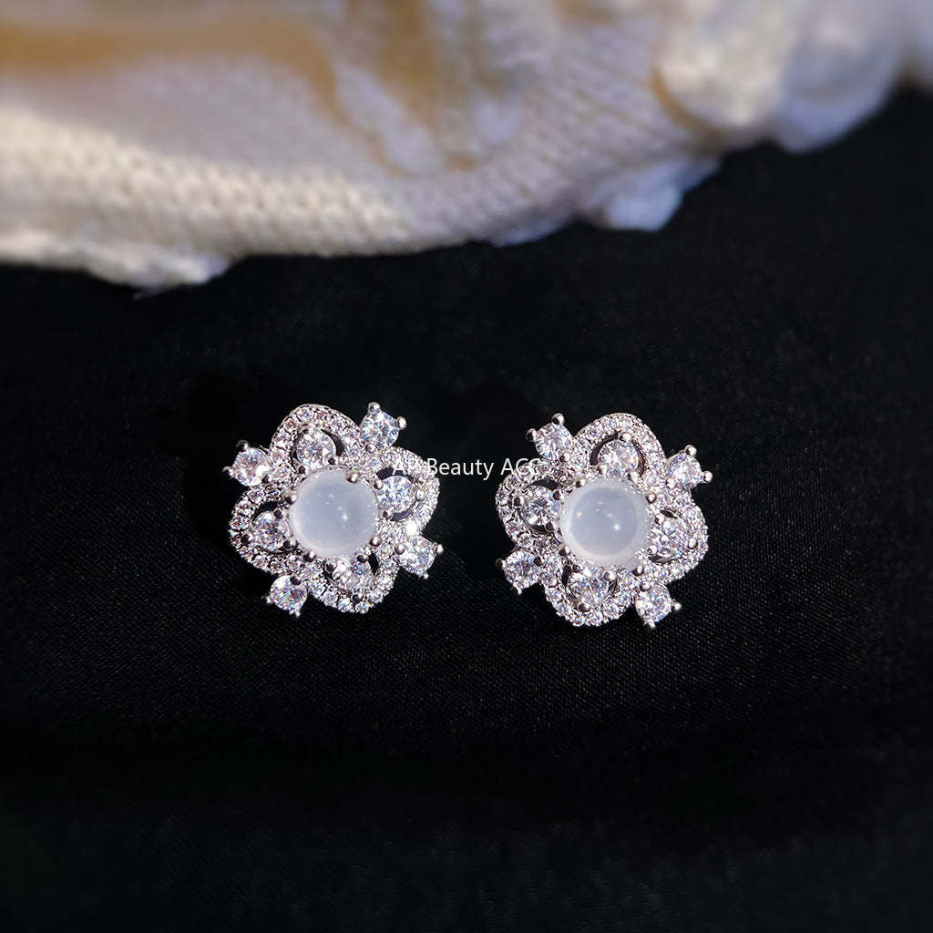 C관 - 큐빅 클로버 디자인 925 은침 귀걸이 [5718] 25.03-3