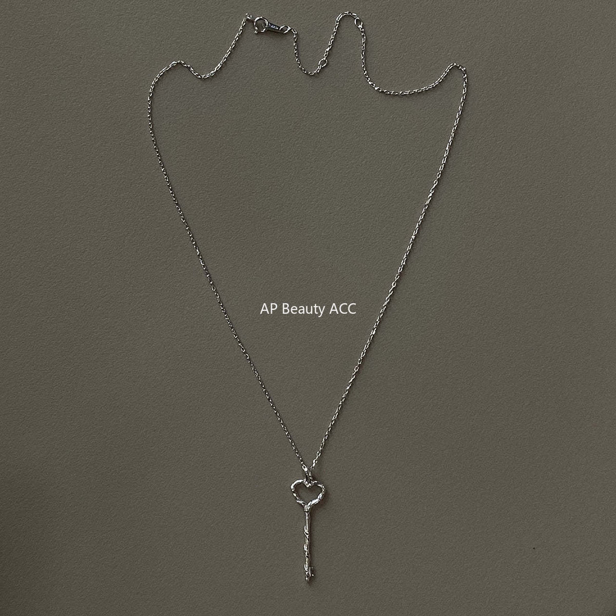 F관 - 925 실버 언밸런스 하트 키 펜던트 체인 목걸이 [B698] 25.07-1