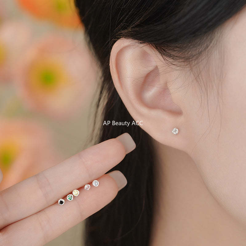 B관 - 999 실버 컬러 큐빅 스터드 귀걸이 [YC10043E] 25.12-1