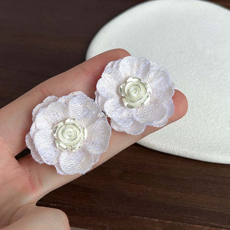 C관 - 화이트 망사 꽃 은침 14K 도금 우아한 귀걸이 [4404] 24.07-1