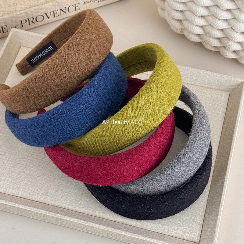 E관 - 컬러 울 패브릭 쿠션 와이드 머리띠 [27562] 25.10-3