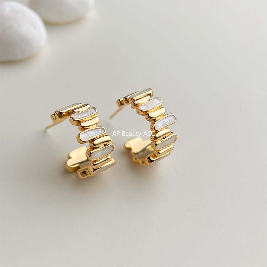 C관 - 14K 도금 925 은침 비정형 원형 디자인 귀걸이 [7098] 25.11-3