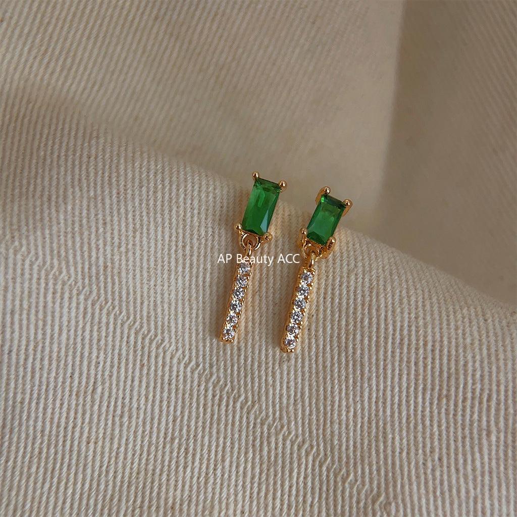C관 - 미세 큐빅 작은 앰버 그린 은침 14K 도금 귀걸이 [3647] 24.03-4
