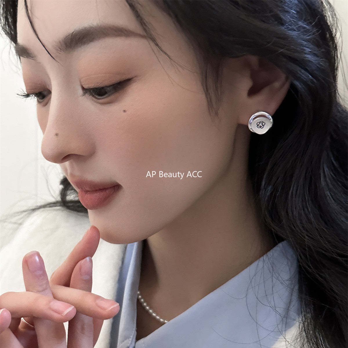 A관 - 플라워 비대칭 숫자 귀걸이 [EH-3621] 25.06-2
