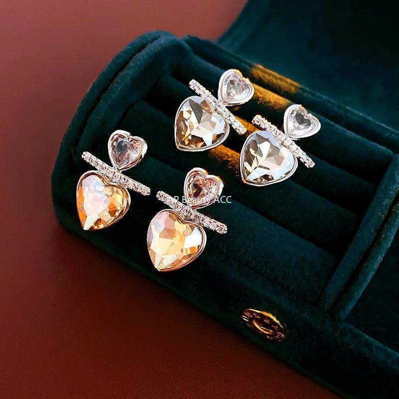 C관 - 실버 큐빅 하트 심플 유니크 인스타 감성 귀걸이 [E18875] 24.02-1