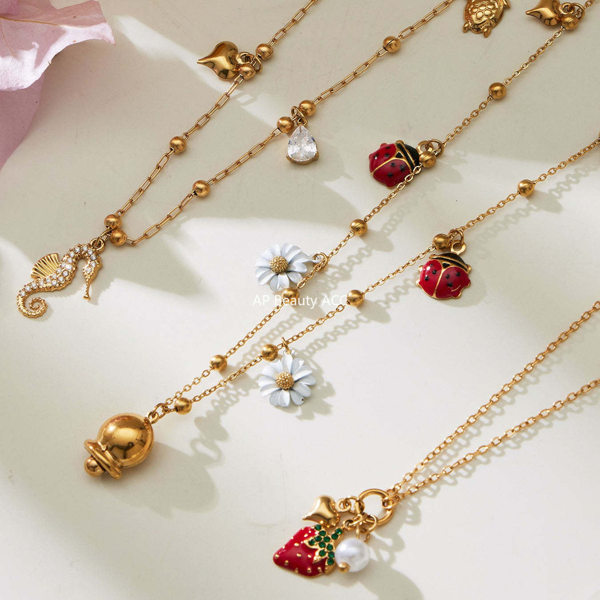 D관 - 스테인리스 스틸 해마 딸기 큐빅 펜던트 18K 도금 목걸이 [P755] 25.11-4